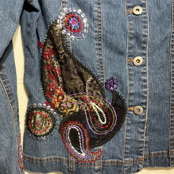 Ruby Rd. Blue Embroidered Embellished Paisley Jean Jacket Size 6 - Picture 5 of 10